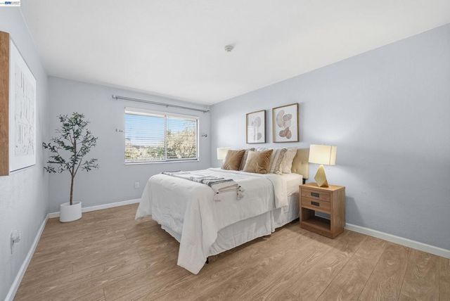 2523 Copa Del Oro Dr, Union City, CA 94587