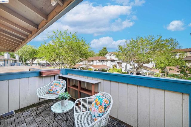 2523 Copa Del Oro Dr, Union City, CA 94587