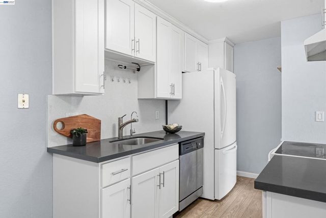 2523 Copa Del Oro Dr, Union City, CA 94587