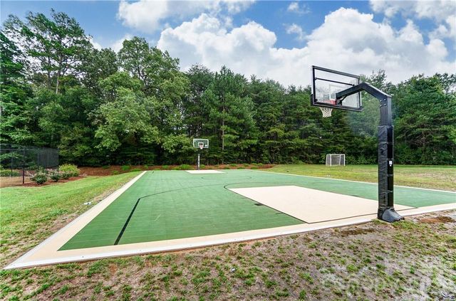 8920 Park Grove Street, Huntersville, NC 28078