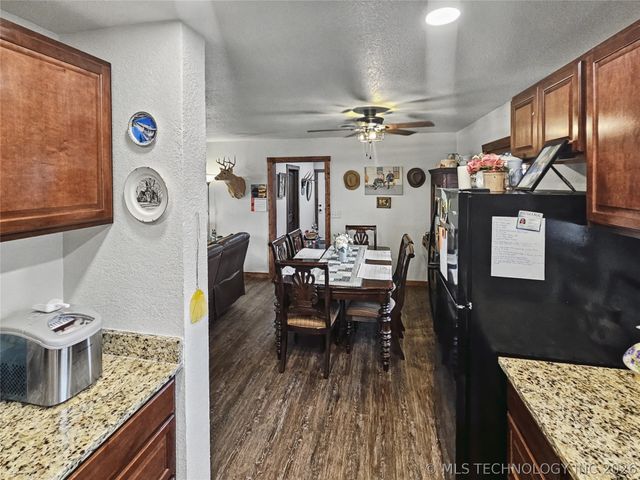 86311 Hwy 59, Stilwell, OK 74960