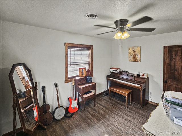 86311 Hwy 59, Stilwell, OK 74960