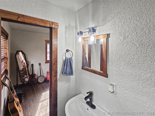 86311 Hwy 59, Stilwell, OK 74960