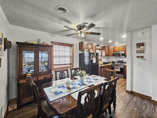 86311 Hwy 59, Stilwell, OK 74960