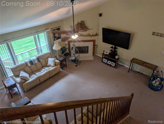 8146 Kimble Drive, Hamburg Township, MI 48169