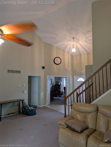 8146 Kimble Drive, Hamburg Township, MI 48169