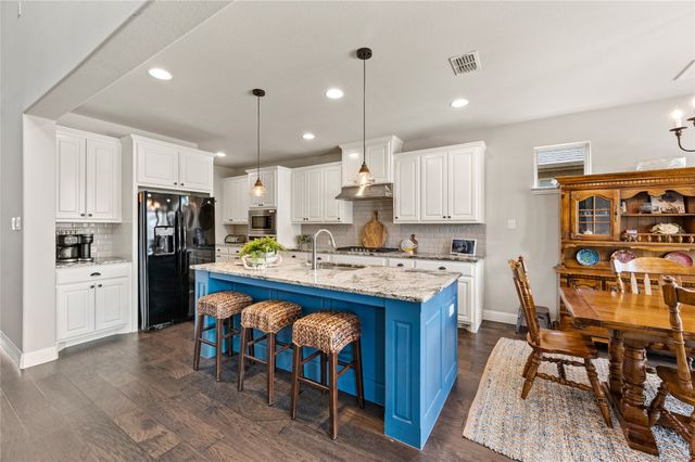 12213 Beatrice Drive, Fort Worth, TX 76052