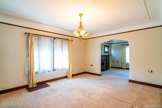 41 Beyne Street, Mt. Clemens, MI 48043