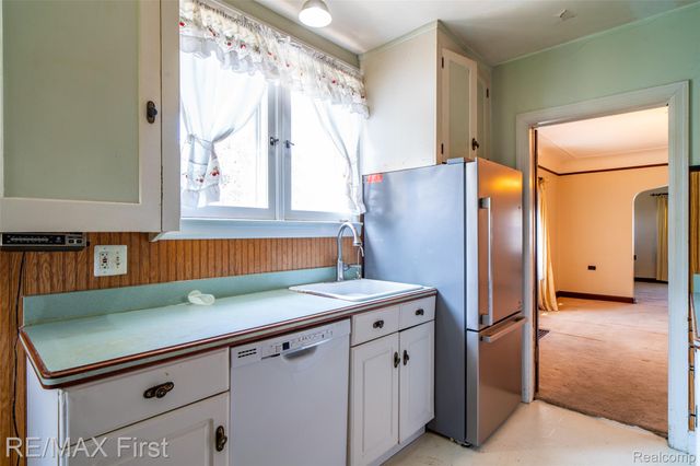 41 Beyne Street, Mt. Clemens, MI 48043