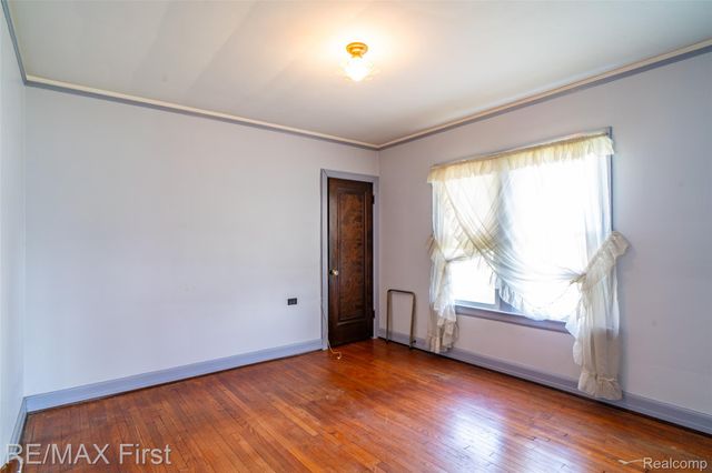 41 Beyne Street, Mt. Clemens, MI 48043