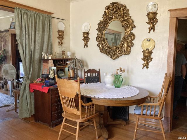 763 MULBERRY Street, Galesburg, IL 61401