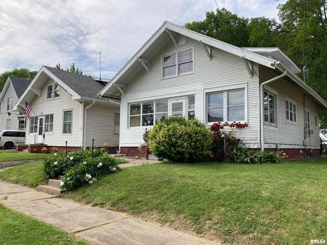 763 MULBERRY Street, Galesburg, IL 61401