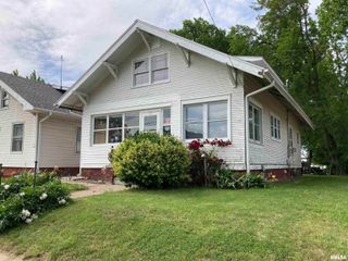 763 MULBERRY Street, Galesburg, IL 61401