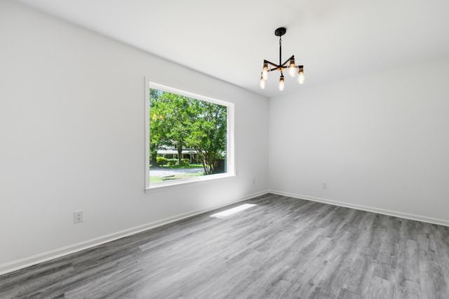222 Basswood Avenue, Summerville, SC 29483