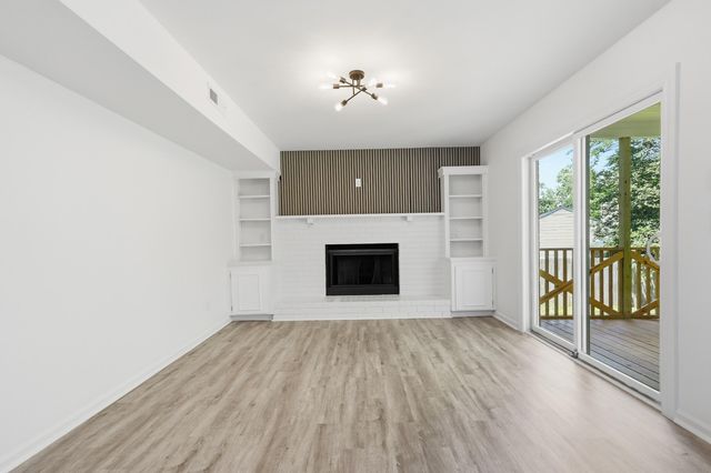 222 Basswood Avenue, Summerville, SC 29483