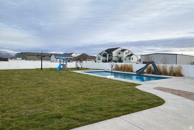 2216 N 3430 W, Clinton, UT 84015