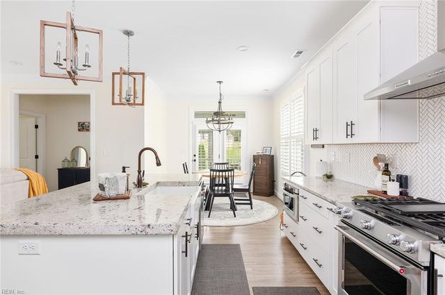 105 Nairn, Smithfield, VA 23430