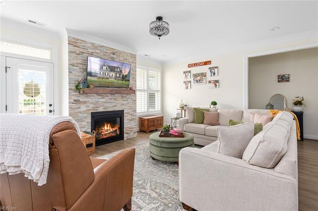 105 Nairn, Smithfield, VA 23430