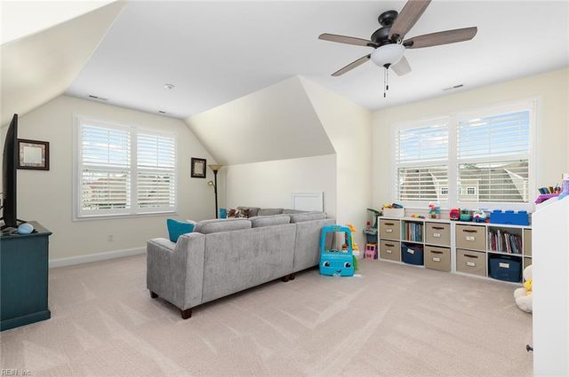 105 Nairn, Smithfield, VA 23430