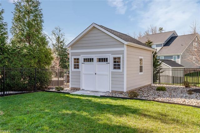 105 Nairn, Smithfield, VA 23430