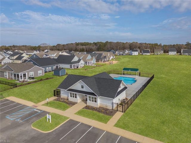 105 Nairn, Smithfield, VA 23430