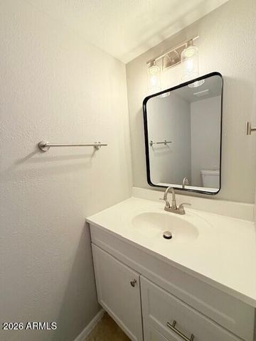 4331 W LAMAR Road, Glendale, AZ 85301