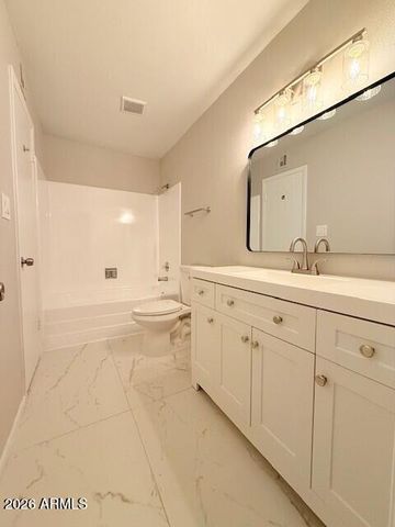 4331 W LAMAR Road, Glendale, AZ 85301