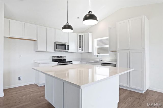 549 Evening Primrose Drive, Wentzville, MO 63385