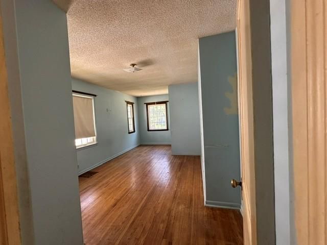 6052 Clinton Avenue S, Minneapolis, MN 55419