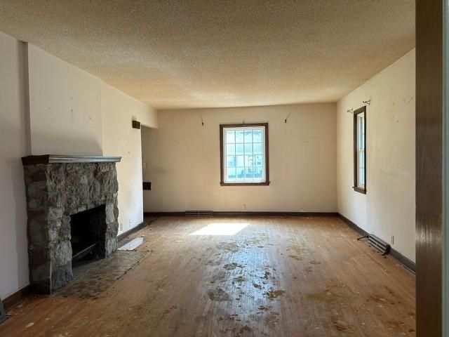 6052 Clinton Avenue S, Minneapolis, MN 55419