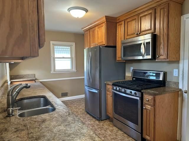 6052 Clinton Avenue S, Minneapolis, MN 55419