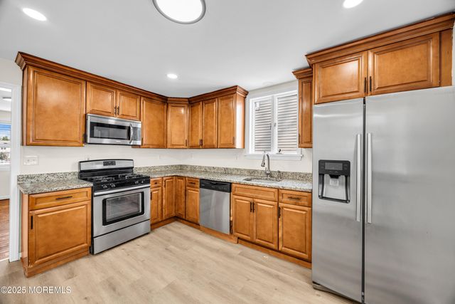 50 Southside Avenue, South River, NJ 08882