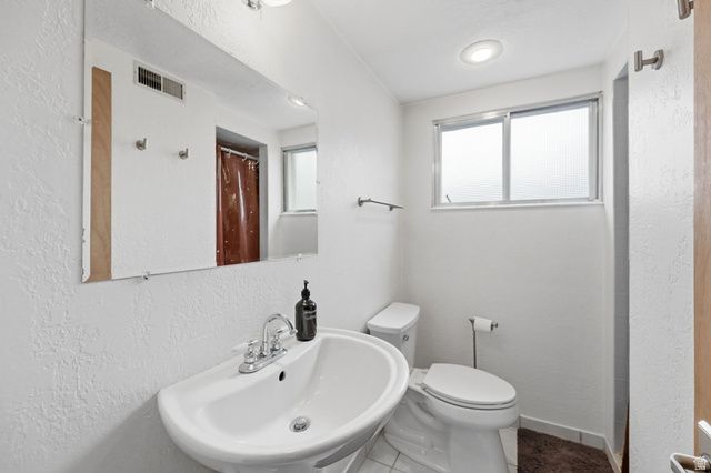 2620 E BLAINE AVE, Salt Lake City, UT 84108