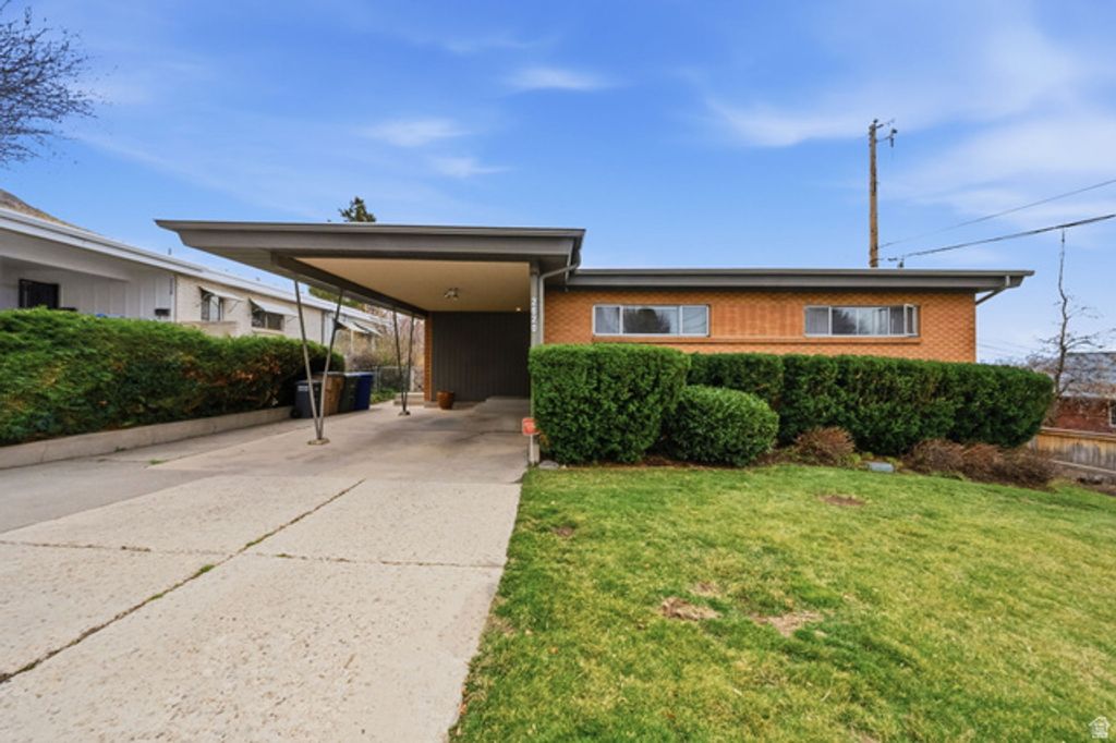 2620 E BLAINE AVE, Salt Lake City, UT 84108