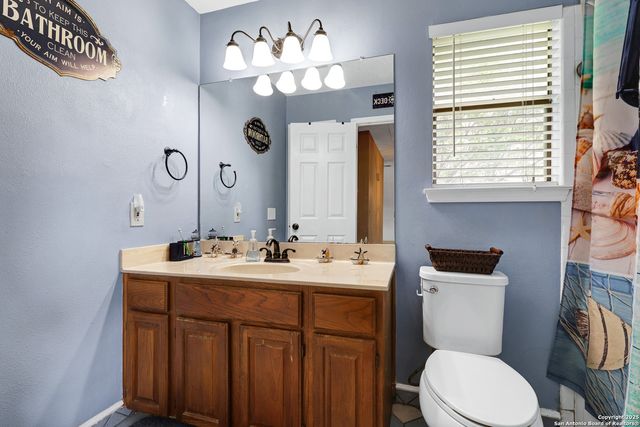 7521 Sidbury Circle, San Antonio, TX 78250