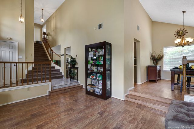 7521 Sidbury Circle, San Antonio, TX 78250