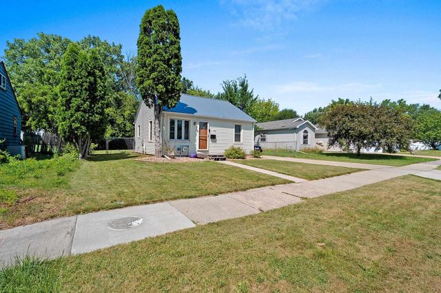 1519 N WAYNE STREET, Appleton, WI 54911