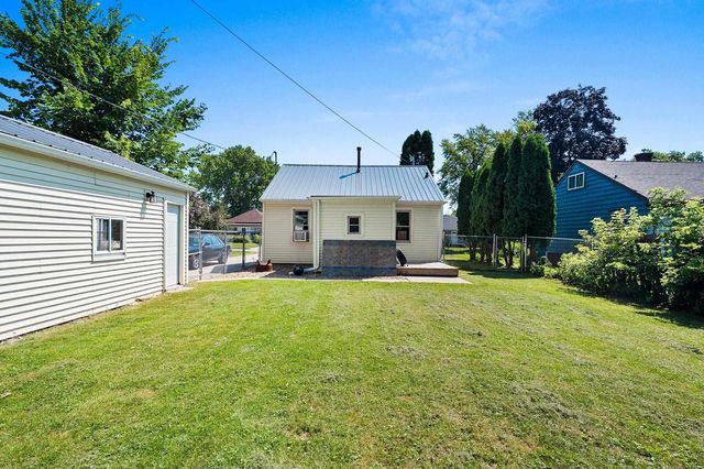 1519 N WAYNE STREET, Appleton, WI 54911