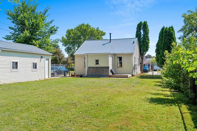 1519 N WAYNE STREET, Appleton, WI 54911