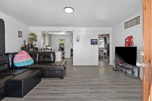 1519 N WAYNE STREET, Appleton, WI 54911