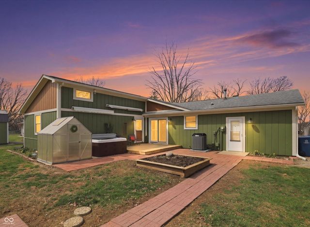 209 Bayview Drive, Cicero, IN 46034