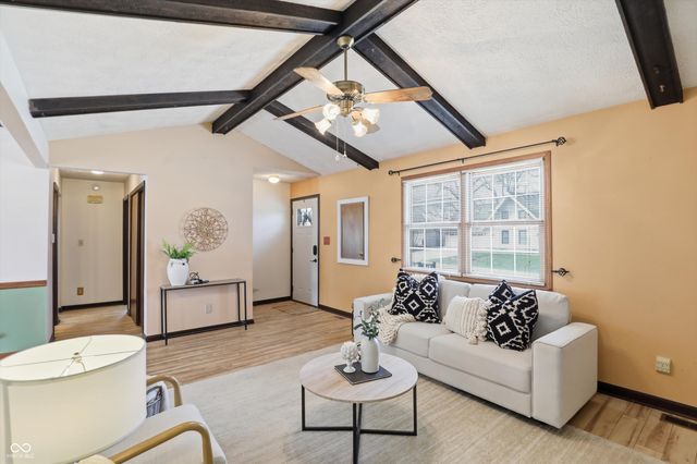 209 Bayview Drive, Cicero, IN 46034