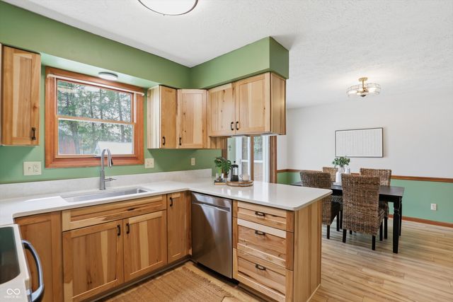 209 Bayview Drive, Cicero, IN 46034