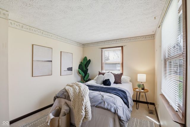 209 Bayview Drive, Cicero, IN 46034