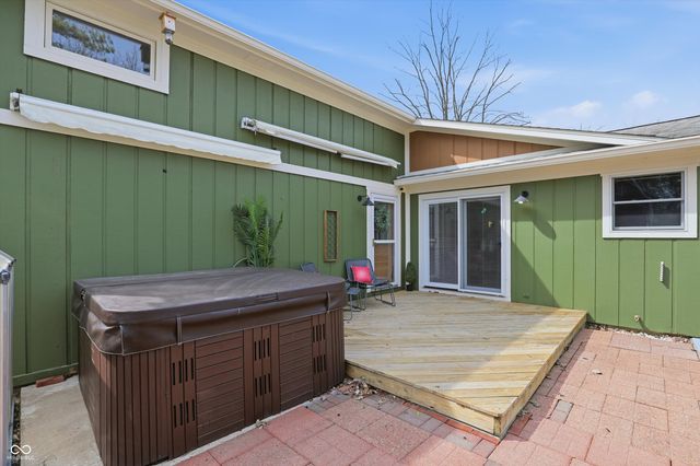 209 Bayview Drive, Cicero, IN 46034