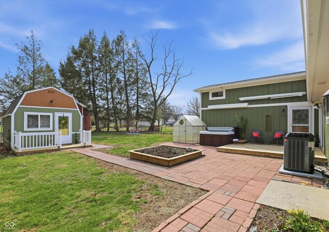 209 Bayview Drive, Cicero, IN 46034