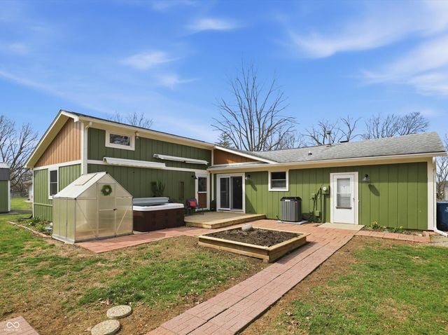 209 Bayview Drive, Cicero, IN 46034