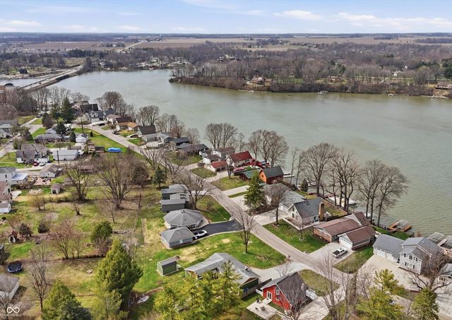 209 Bayview Drive, Cicero, IN 46034