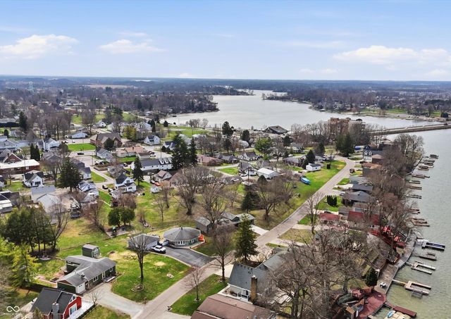 209 Bayview Drive, Cicero, IN 46034