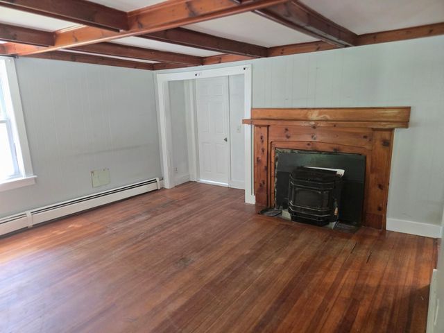 93 Gulf Road, Derry, NH 03038